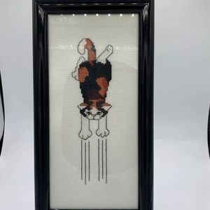Framed cat embroidery